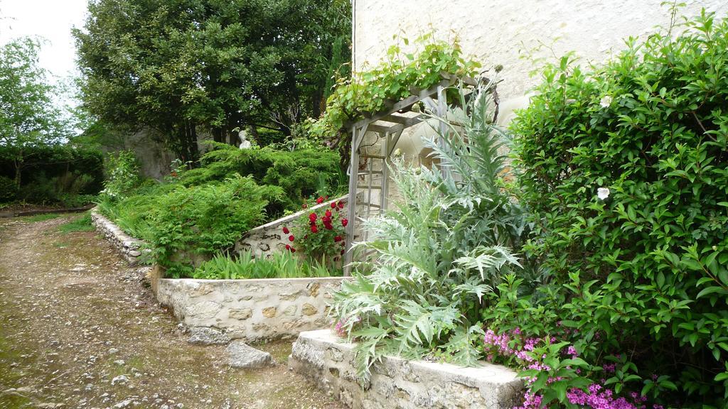 Songbird Sanctuary Civray-de-Touraine Exterior foto